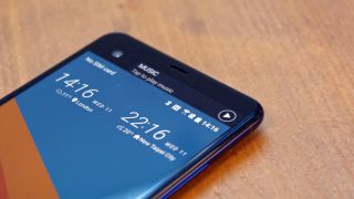 HTC U Ultra and U Play phones debut with new AI companion
