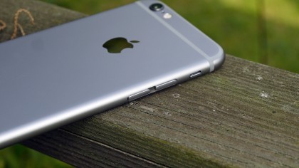 ACCC suing Apple over iPhone repair policy in battle for consumer rights
