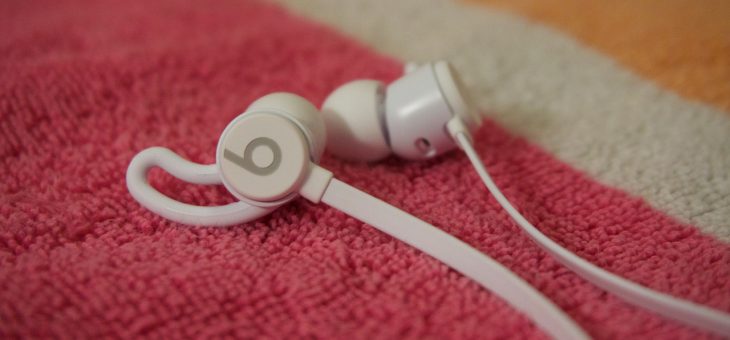 Apple is giving free Beats headphones to students who buy a Mac or iPad
