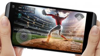 LG Q8 is the smaller, waterproof LG V20 you really wanted