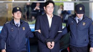 Samsung heir gets 5 year jail sentence