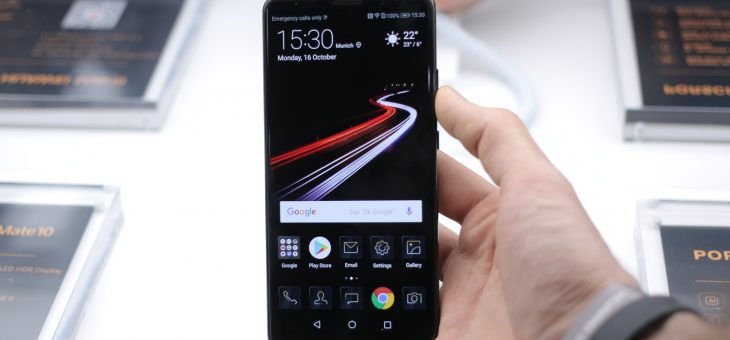 Huawei is working on a foldable phone for 2018