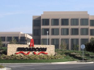 Qualcomm postpones AGM and shareholder vote on composition of board for 30 days.