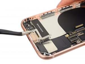 Apple says sorry – offers $50 battery for $29