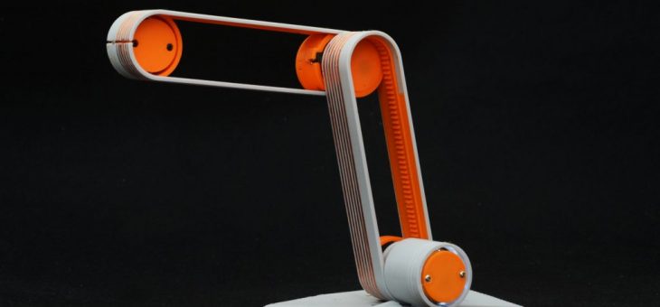 The Edgytokei clock makes a show of time