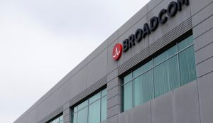 Broadcom reduces bid for Qualcomm