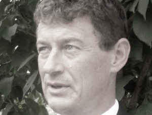 Distributors prepare for the worst on US-China tariffs