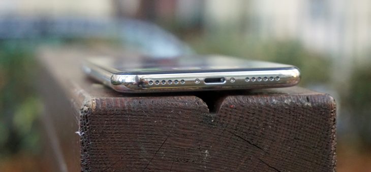 Apple tightens iPhone security loophole to prevent police hacking