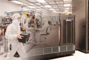 Non-volatile OxRAM on multi-project wafers